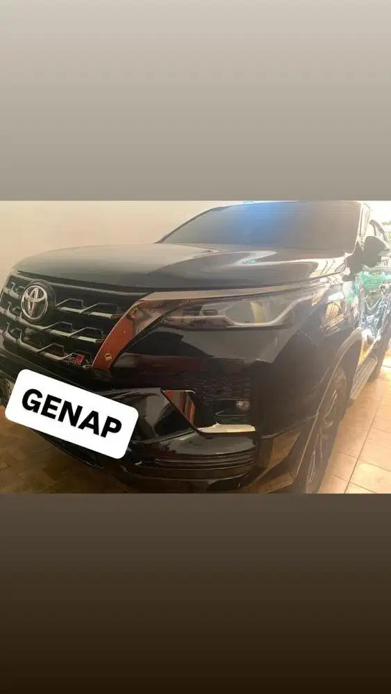 Toyota Fortuner 2.8 GR SPORT LIKENEW