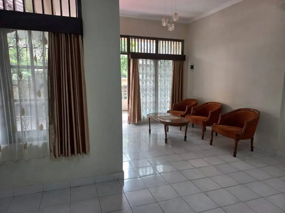 Disewakan Rumah Baru Renovasi Pondok Jurang Mangu Indah
