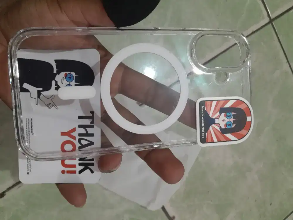 Case Iphone 16 clear