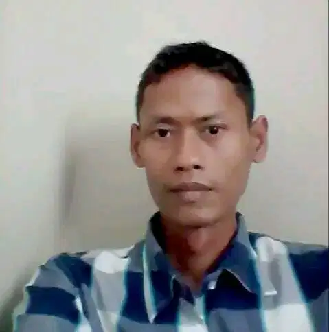 Membutuhkan kerjaan sebagai driver,pengalaman bawa metic dan manual