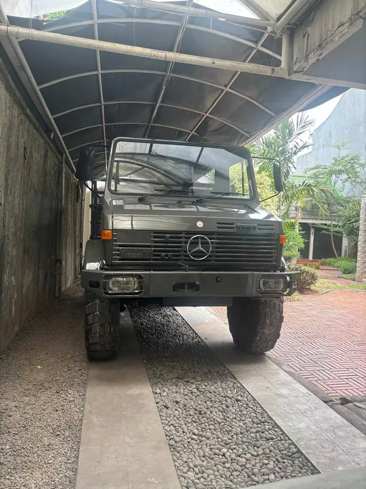 Merchedes Unimog U1300L 1995 Green Hijau Merchedes-benz 1994 / 1996