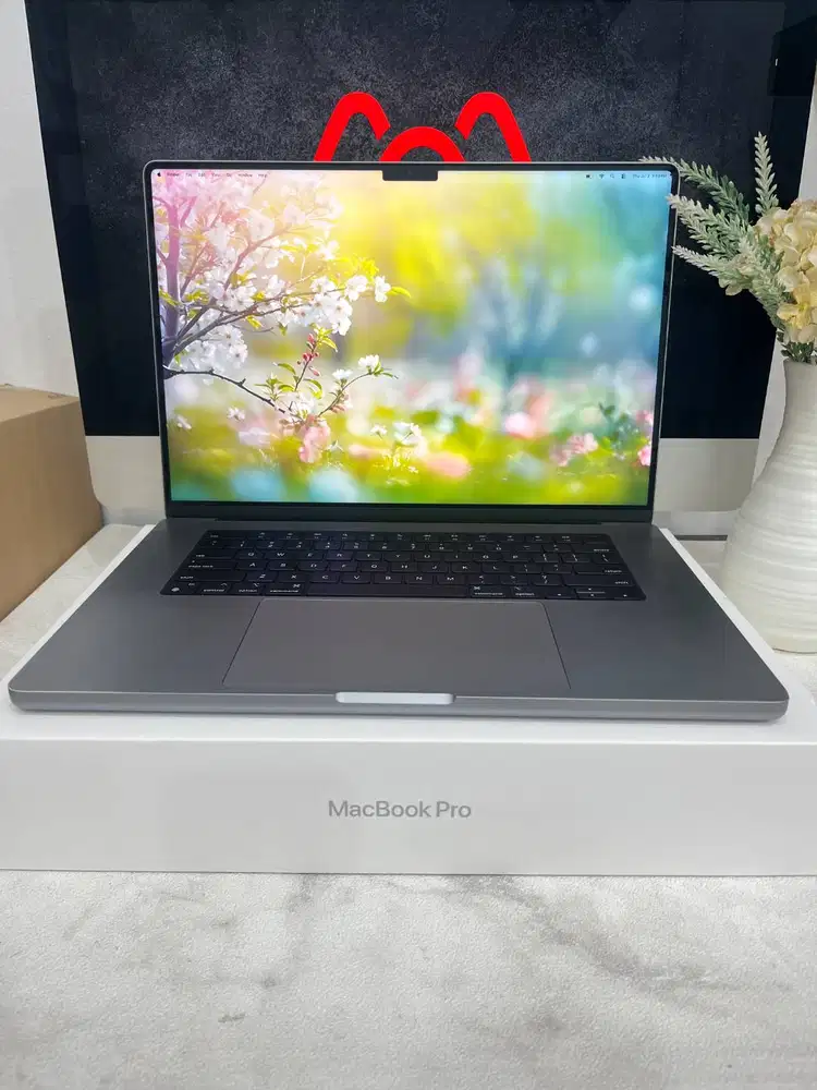 MacBook Pro 16 inch, M2 Pro 2023 RAM 16/512GB second Fullset