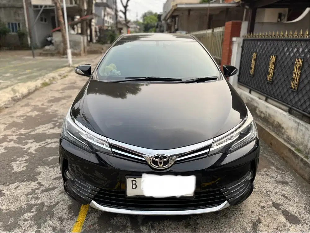 Corolla Altis 1.8 V AT 2019