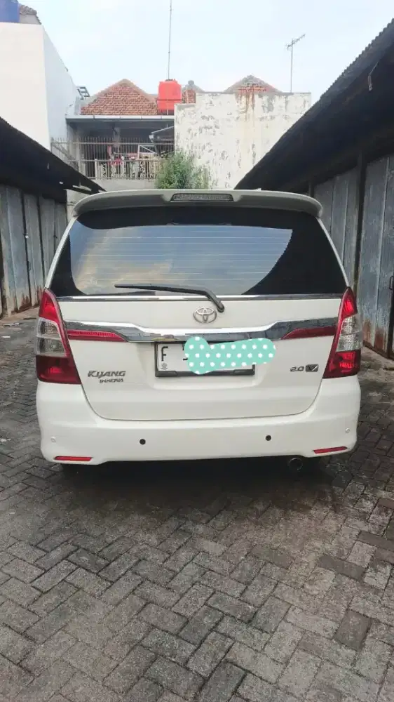 Toyota Kijang Innova 2014 Bensin