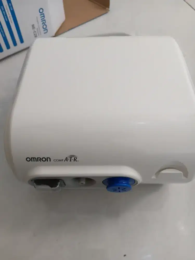 Omron alat uap nebulizer