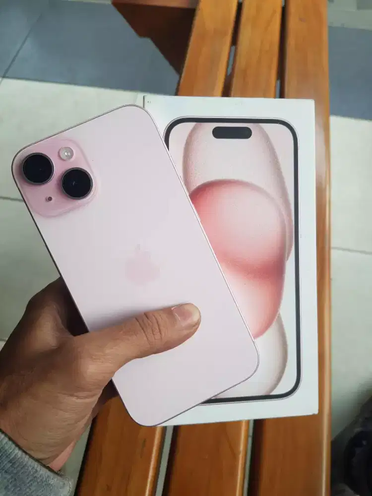 Iphone 15 128gb iBox resmi mulus like new garansi panjang