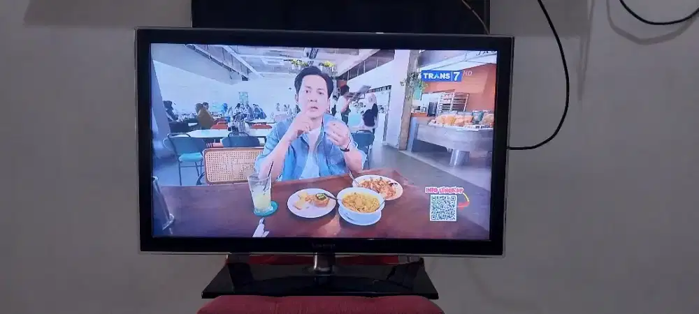 Dijual TV LED Samsung 32 Inch Bekas kondisi seadanya