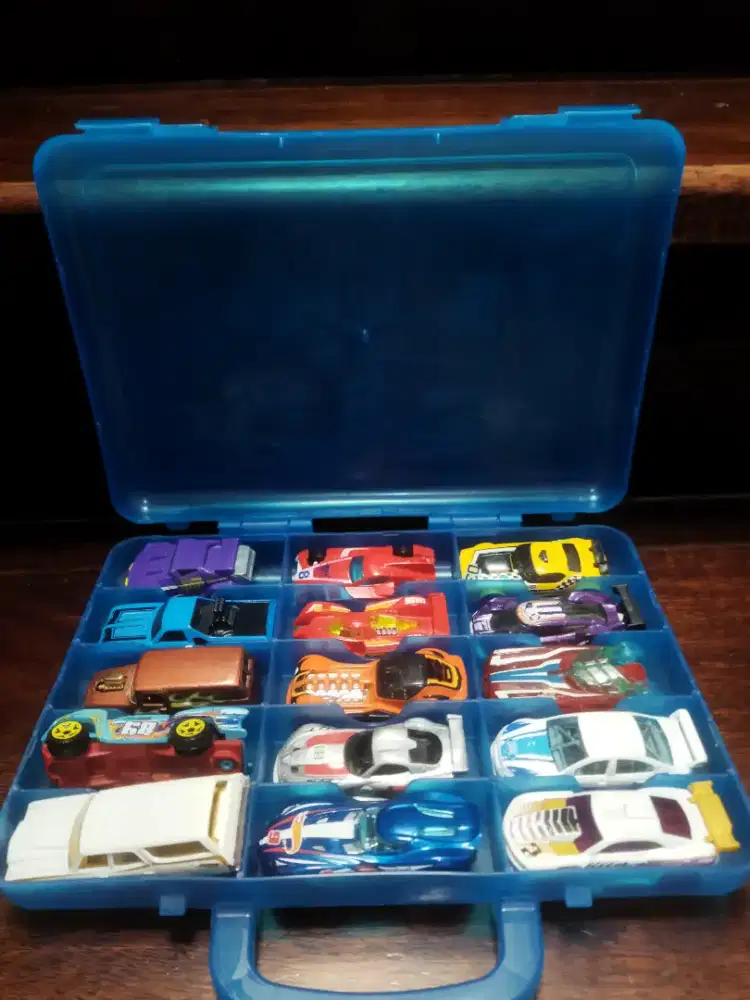 Hot wheels ada 15