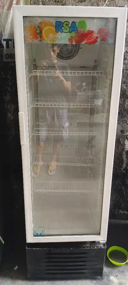 Showcase RSA 300 Liter