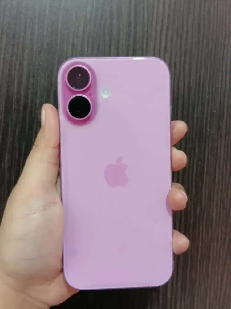IPHONE 16 128 GB PINK GARANSI APRIL 2027 MULUS BH 100 %