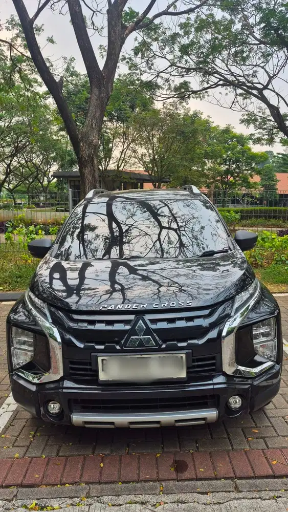 Xpander Cross 2021 AT, KM 64 ribu, warna Hitam