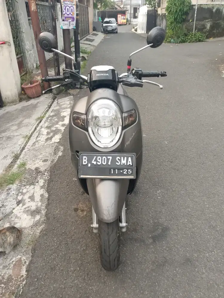 Honda scoopy 2019 type tertinggi iss