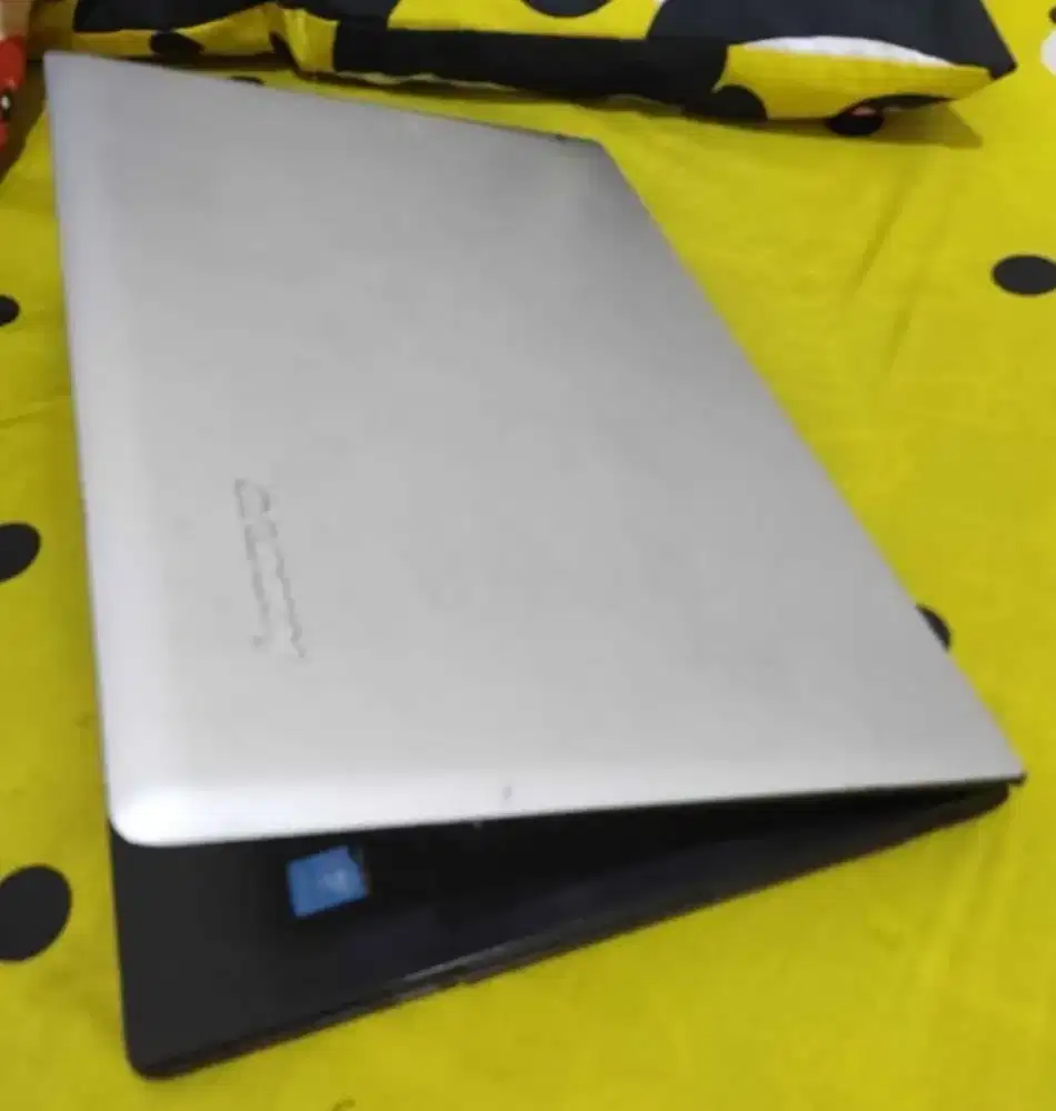 Lenovo core i3 GEN4 SIAP PAKAI