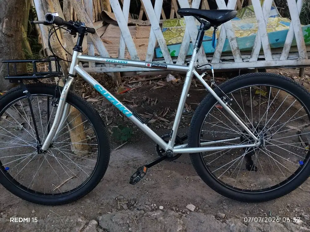 Suzuki tech 1000