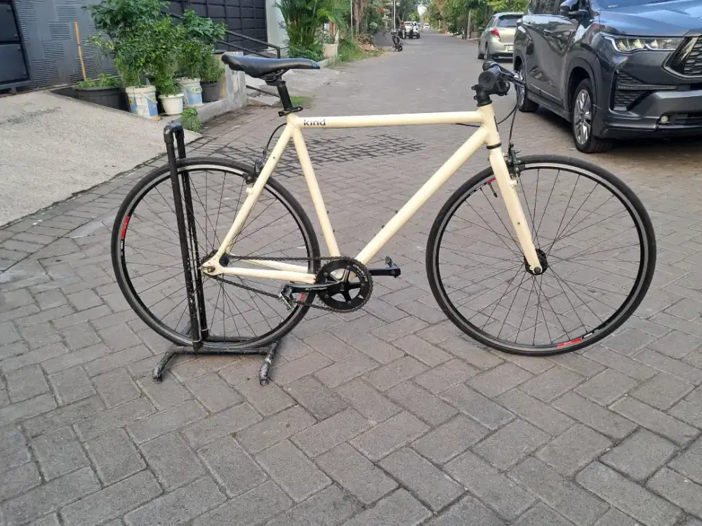 Fixie Hybrid KIND 700c Single