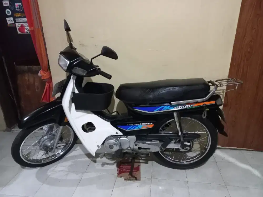 Astrea Grand bulus besic legenda 2002