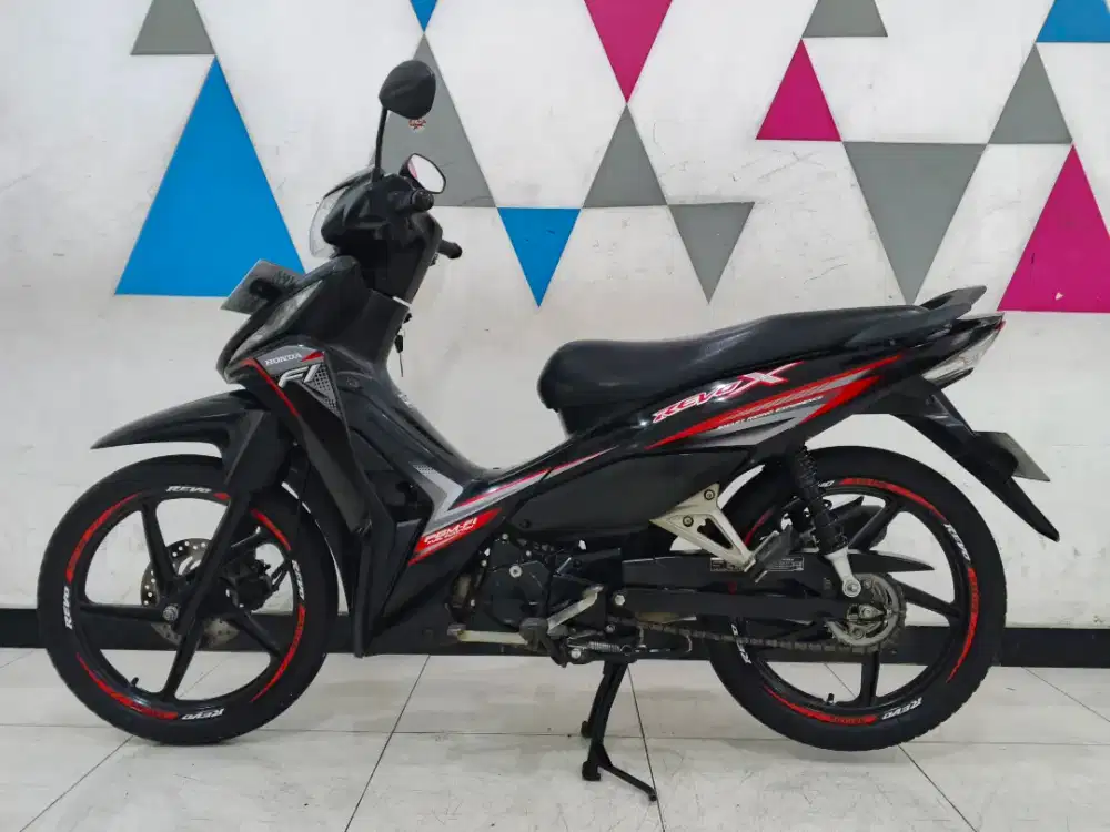Revo X tahun 2021