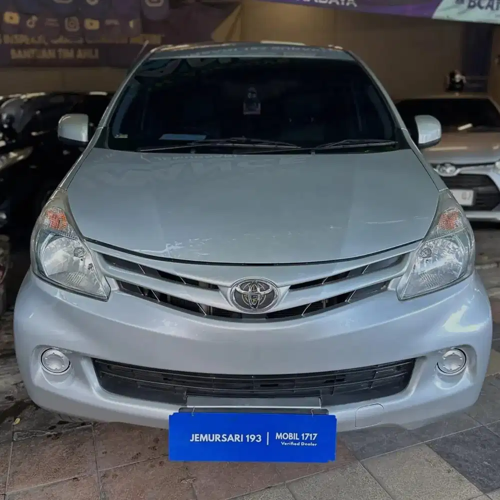 TOYOTA 2014 AVANZA E 1.3 A/T SILVER MURAH MOBIL1717 193-195 JEMURSARI