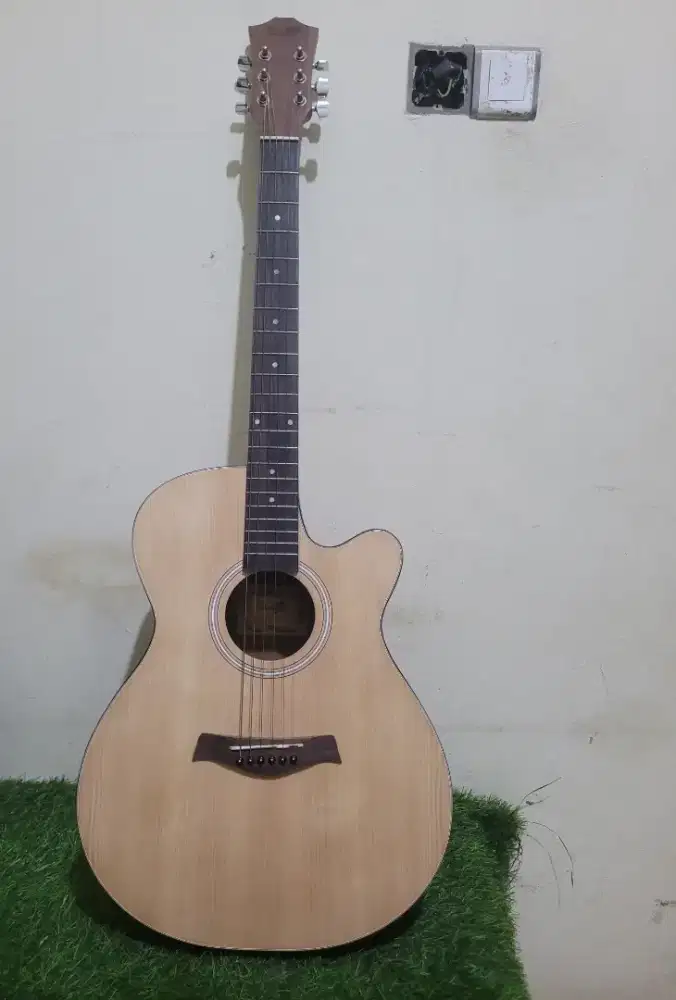 Gitar akustik cowboy GWC 235 NA
