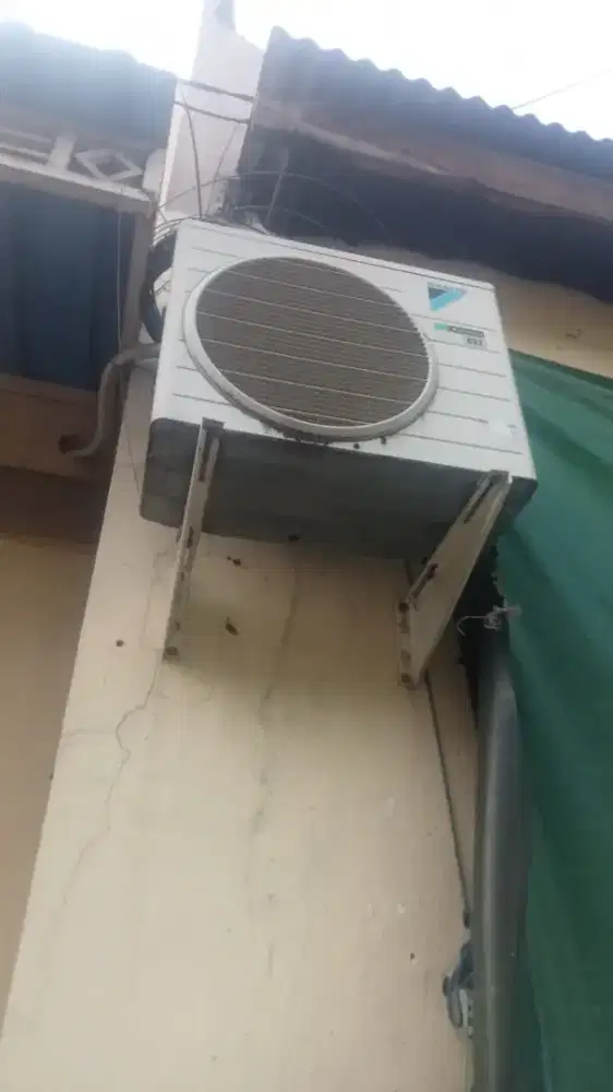 Jual AC Daikin second