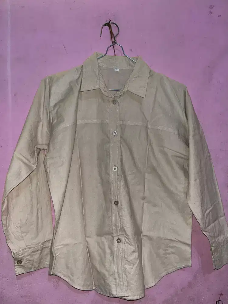 Baju kemeja lengan panjang untuk cewe