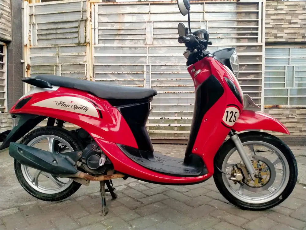 Yamaha Fino injeksi lengkap motor sehat keterangan detail dibawah