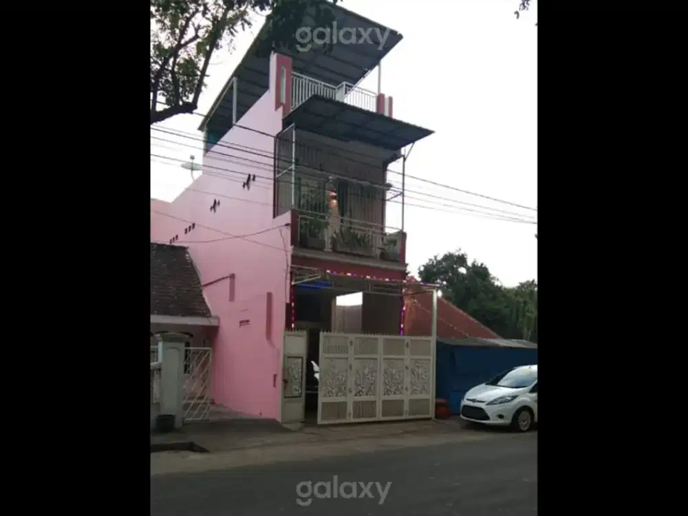 Rumah Bagus 3 Lantai Kedungkandang Malang GMK04115