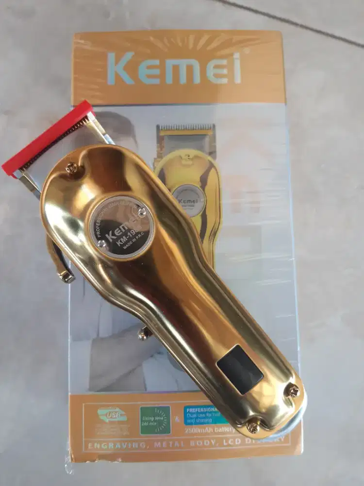 Kemei 1986 gold