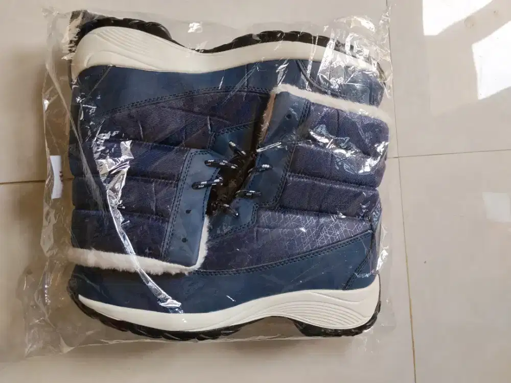 Sepatu Boots Navy
