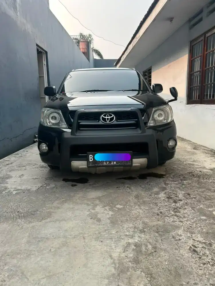 Toyota Hilux 2.0 Pu MT Tahun 2011 Singgle kabin