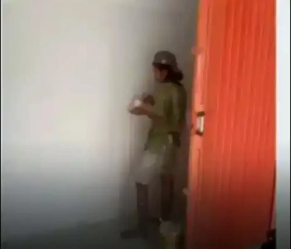 Tukang bangunan harian dan borongan