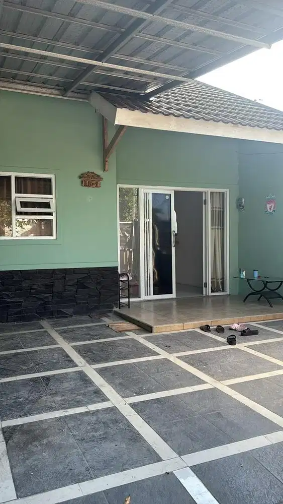 Disewakan rumah asri siap huni