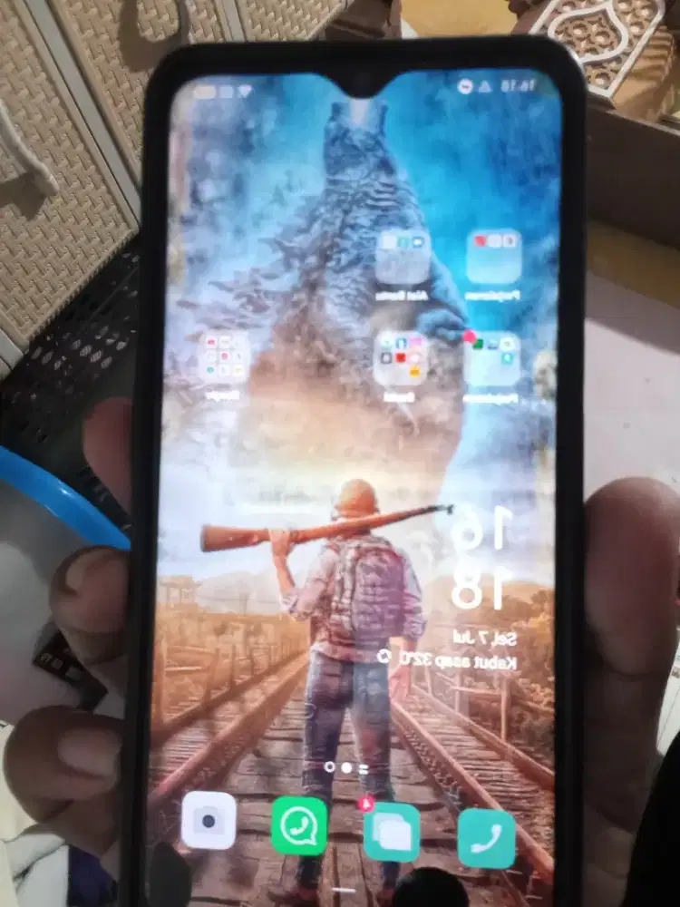 Oppo F11 4/128 hp only