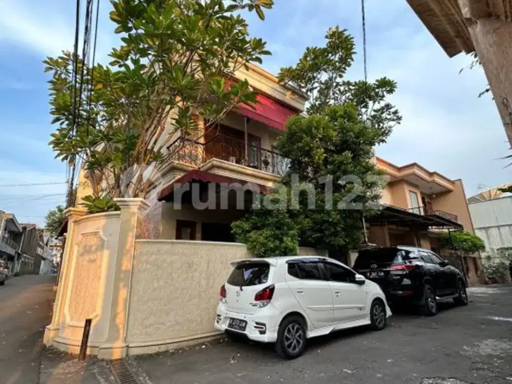 Dijual Cepat Rumah Bagus 2 Lantai Siap Huni di Rempoa Tangerang