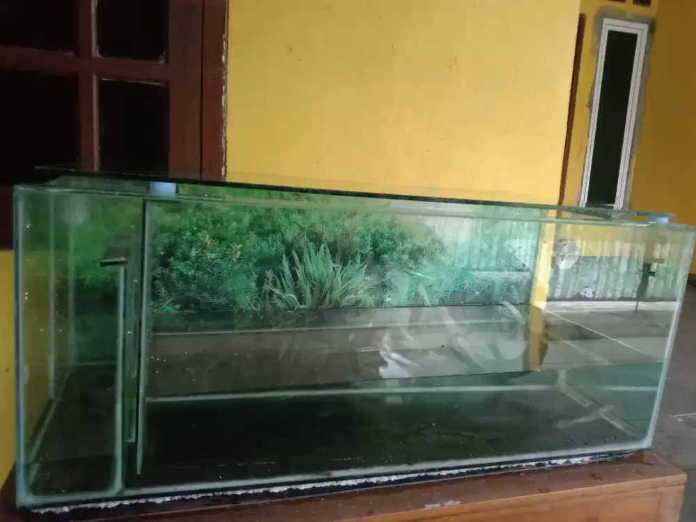 Aquarium Ukuran 40x100