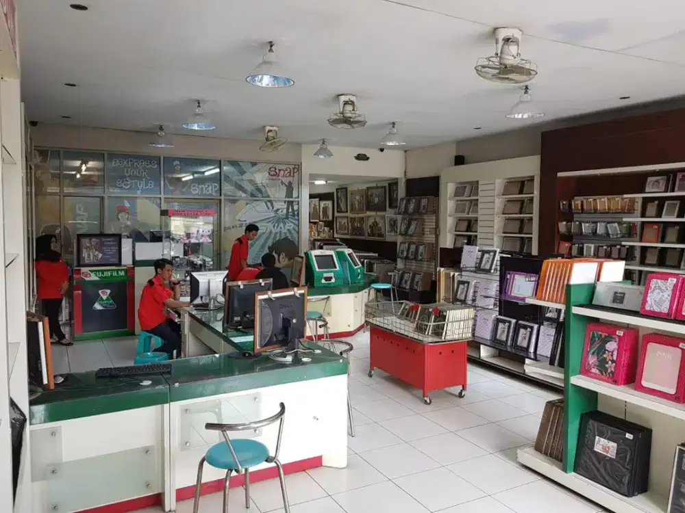Dijual Tempat usaha strategis, bagus, dan premium di kota Sumedang