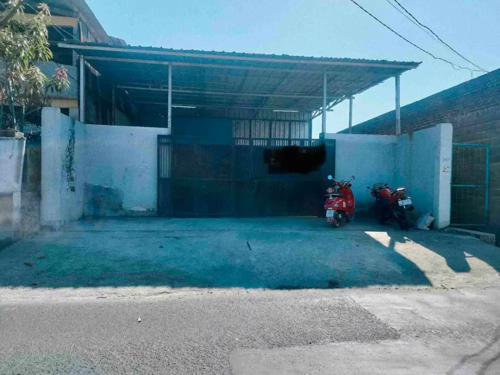 GUDANG DISEWAKAN CISARANTEN,CINGISED,SOEKARNO HATTA MAINROAD HARGA 98JT/THN NEGO.