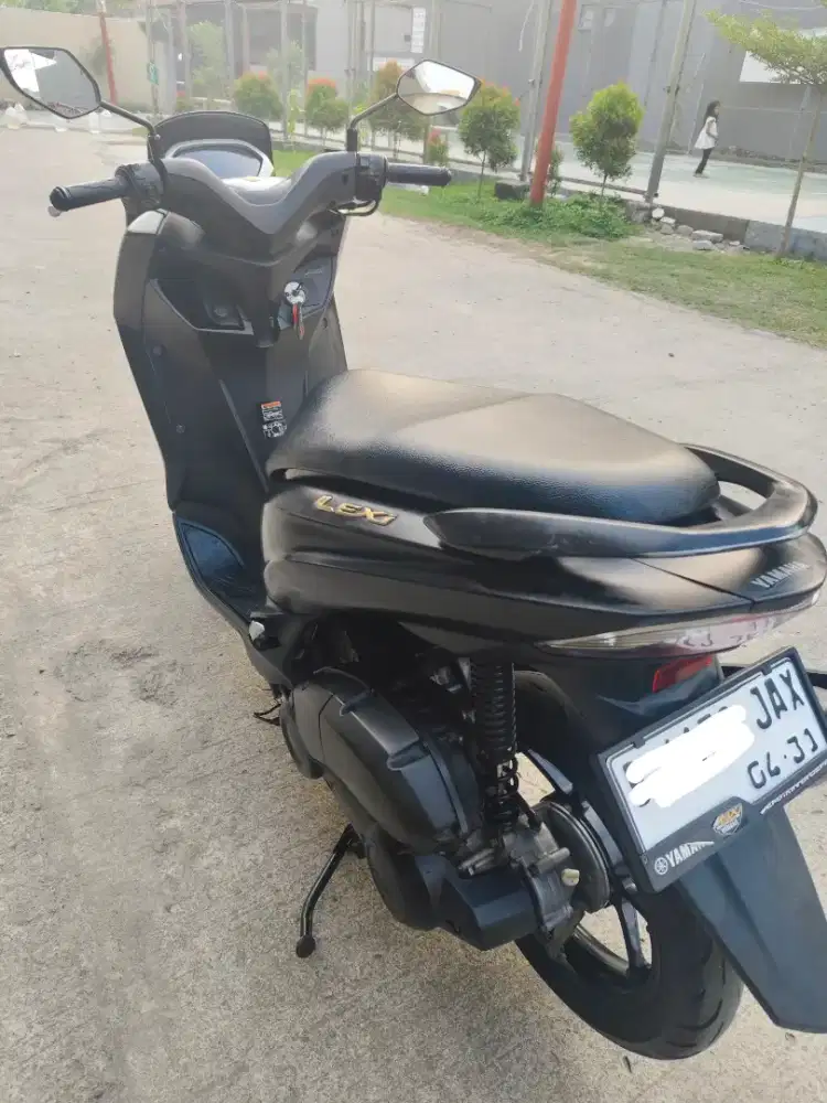 Lexi 2021 warna Hitam terawat