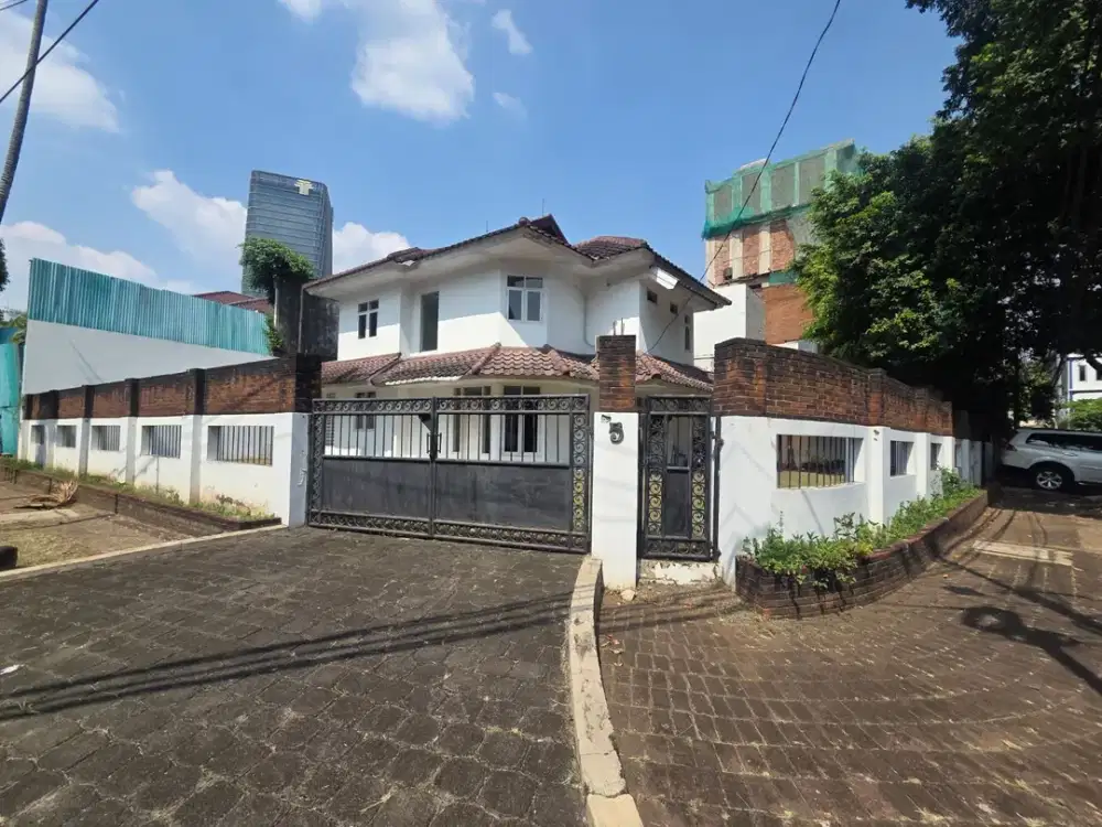 Sewa Rumah Pertahun 2 Lantai Unfurnished Siap Huni di Mega Kuningan Dekat Setiabudi, Sudirman dan SCBD