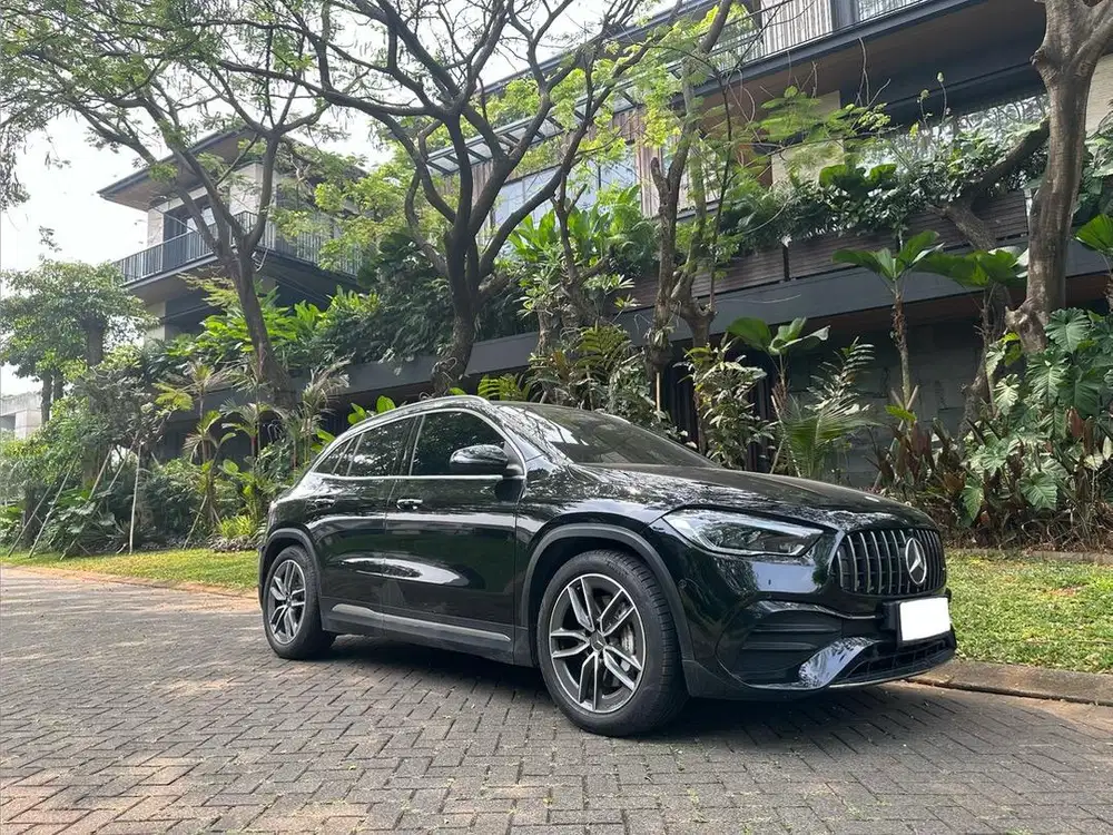 BU 2022 Mercedes GLA35 real AMG