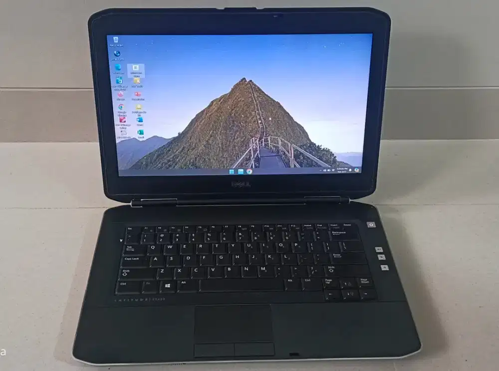 Dell E5430 core i5 gen 3 ram 8gb internal hdd 320gb normal