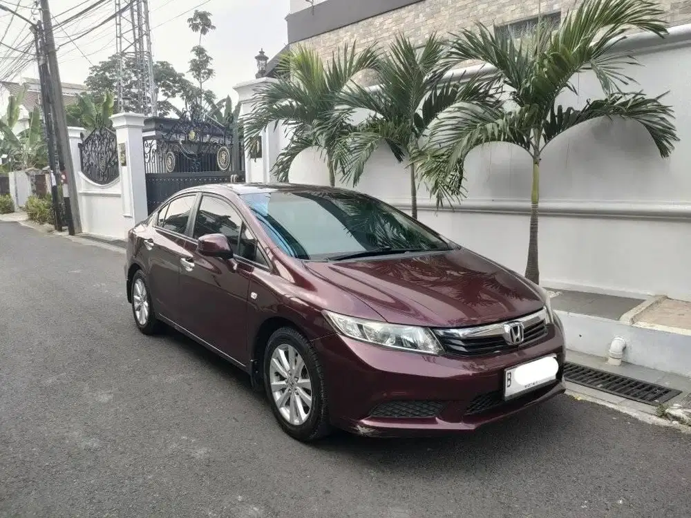 Dijual Cepat Honda Civic FB 1.8 Matic NIK 2012