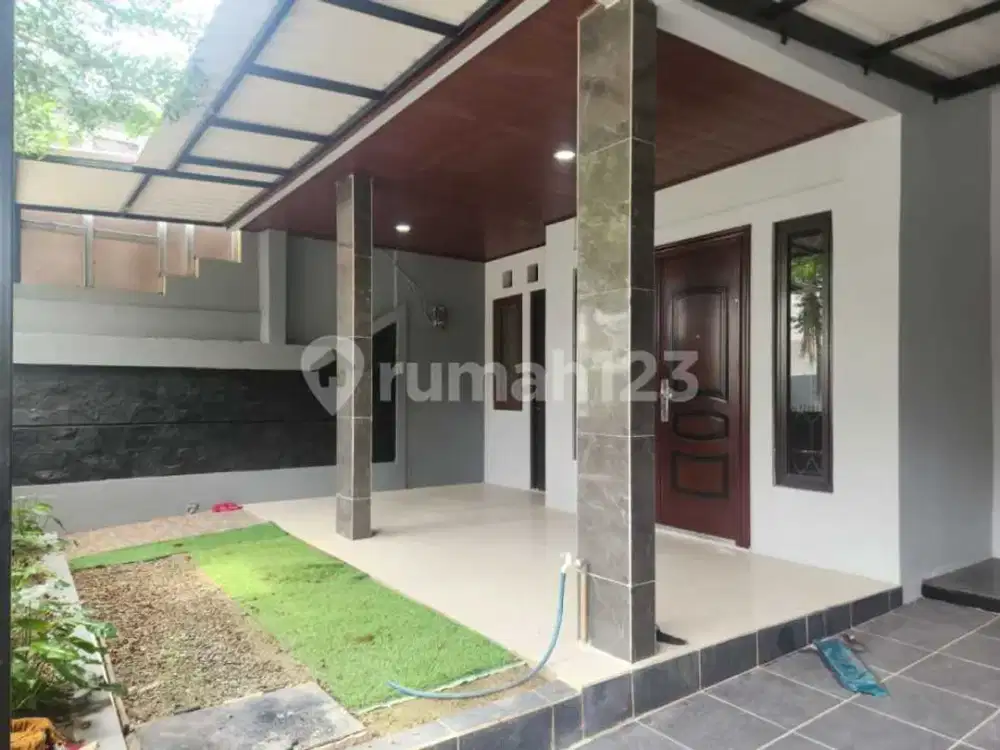 Disewakan Rumah Nyaman di Graha Bintaro - Lokasi Tenang
