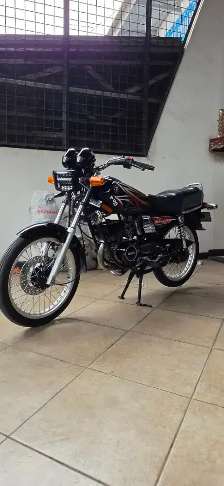 RX KING 2005 HITAM
