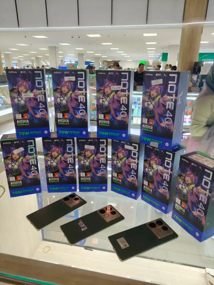 Infinik note 40 pro 8/256 fulset