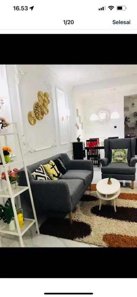 Dijual rumah 2lantai lokasi strategis