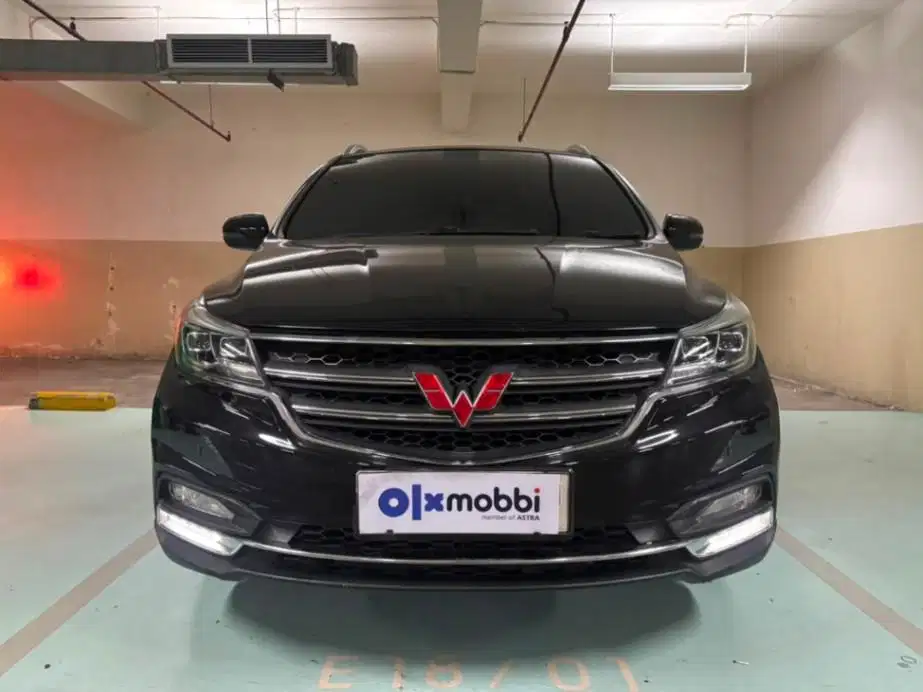 LOW DP Wuling Cortez 1.8 L Lux AMT Bensin-AT 2018 UKD