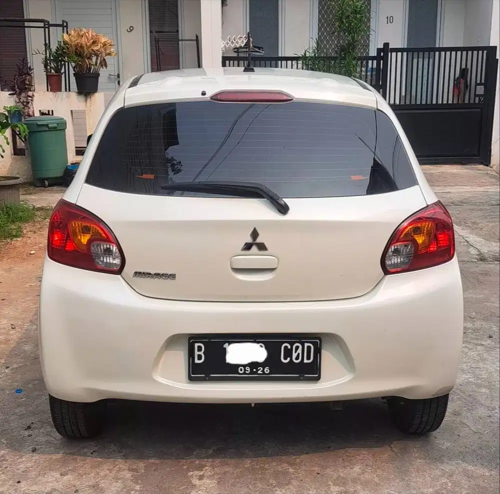 Mitsubishi Mirage 2016