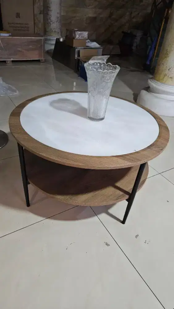 Meja Coffee Table