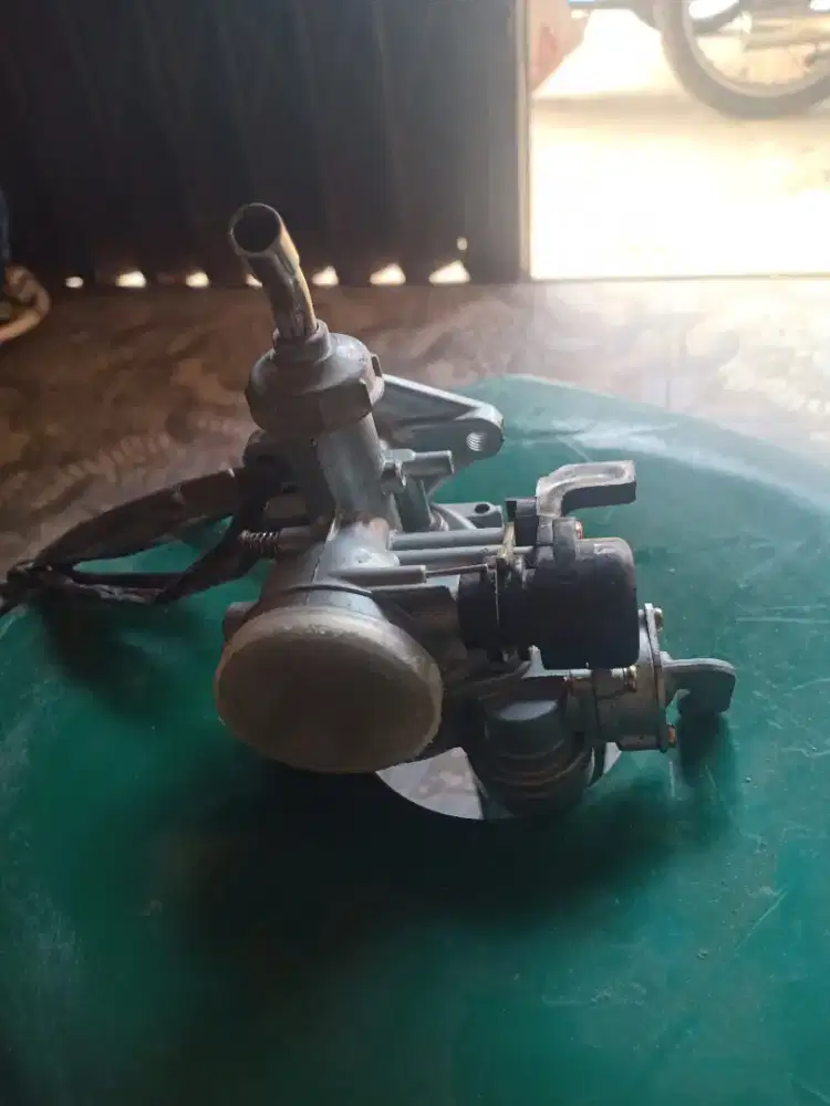 di jual karbu Supra lama msh baru